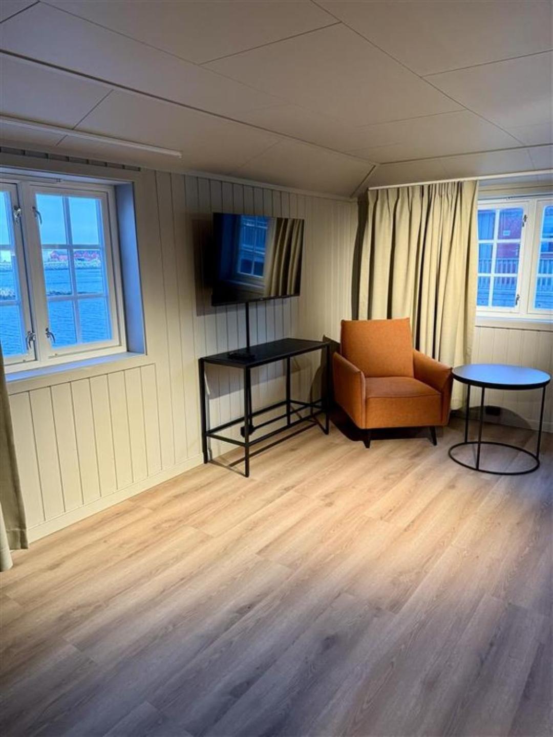 Gronnbuene Rorbu Hotel Andenes Extérieur photo