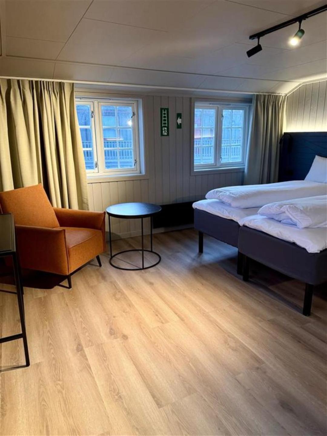 Gronnbuene Rorbu Hotel Andenes Extérieur photo